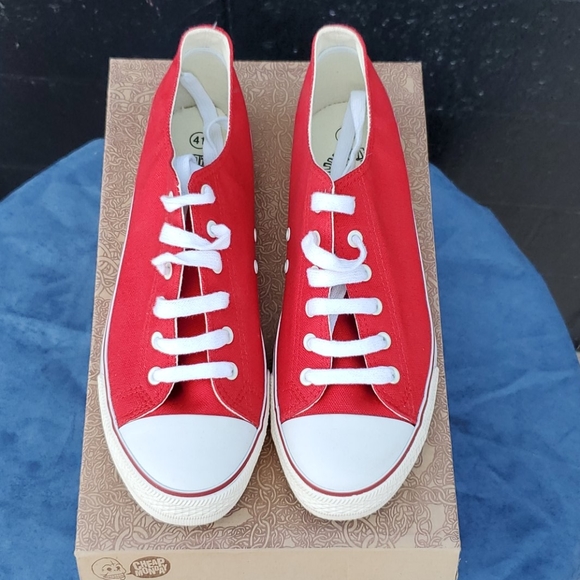 Cheap Monday, Red Chuck Taylor style sneakers - Picture 5 of 6